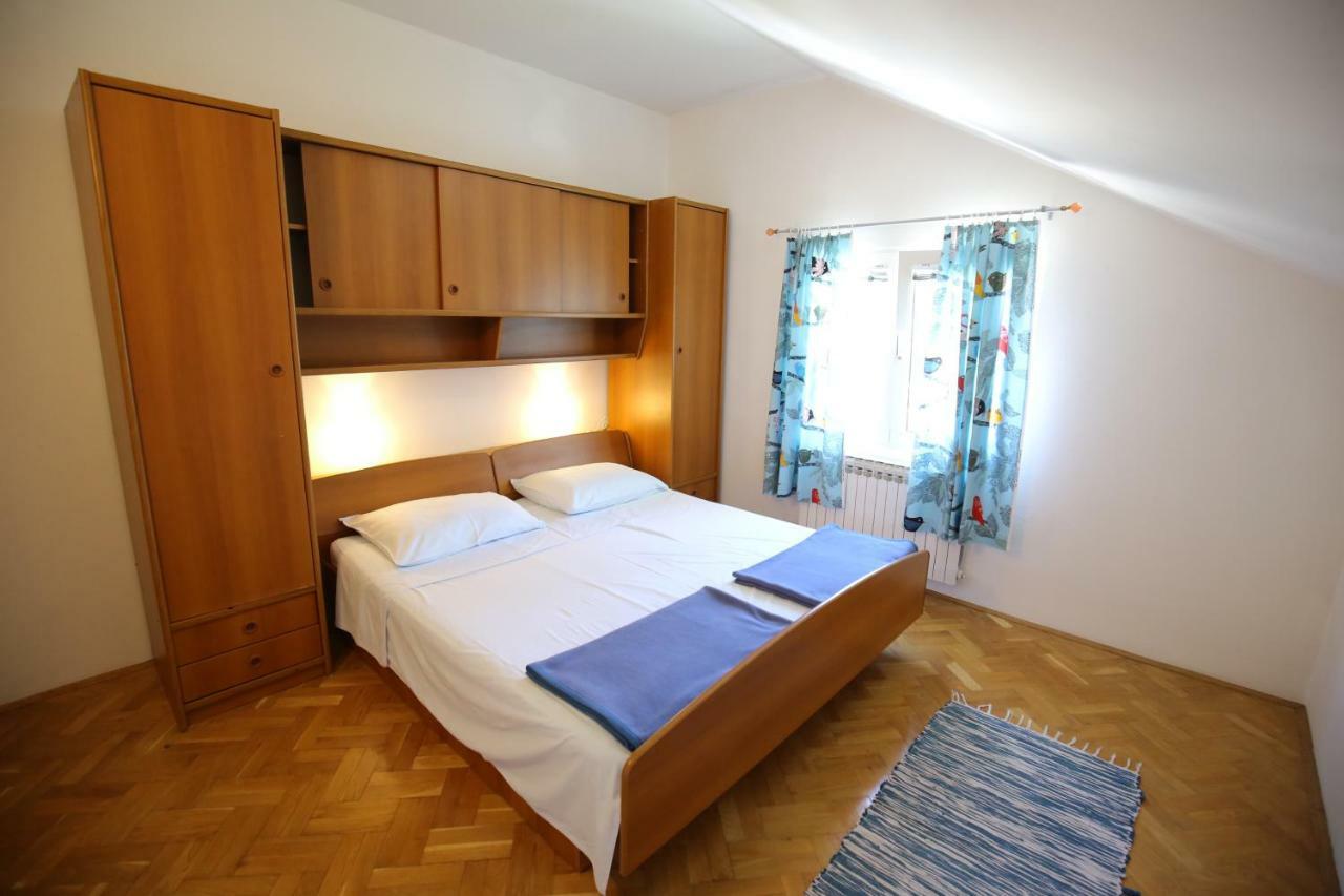 Apartments Paleka Petrcane Buitenkant foto