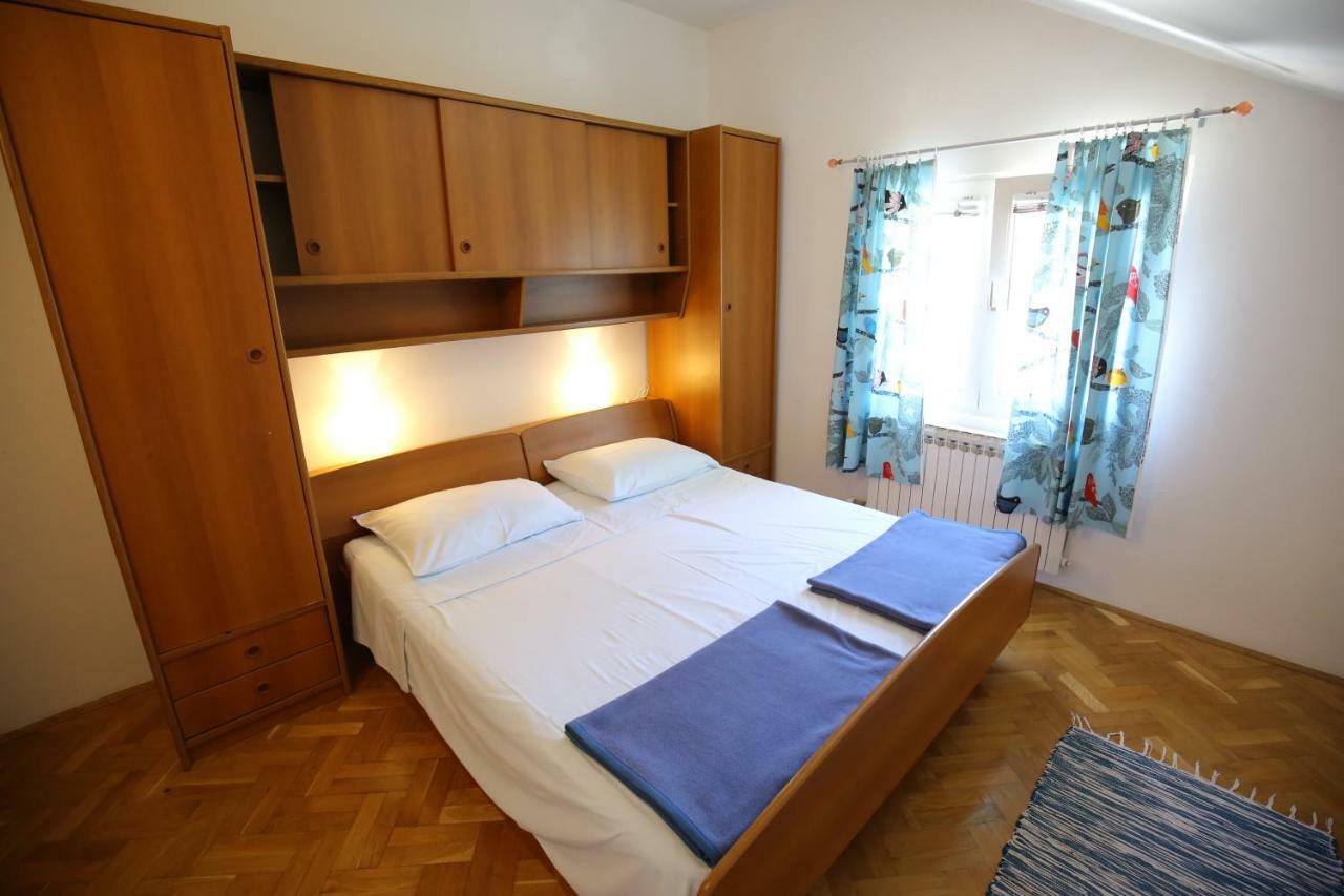Apartments Paleka Petrcane Buitenkant foto