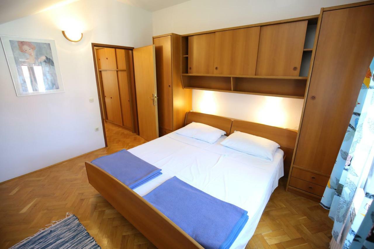 Apartments Paleka Petrcane Buitenkant foto